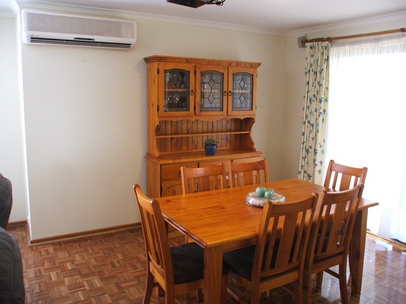 32 Sandstone Avenue, Walkley Heights SA 5098