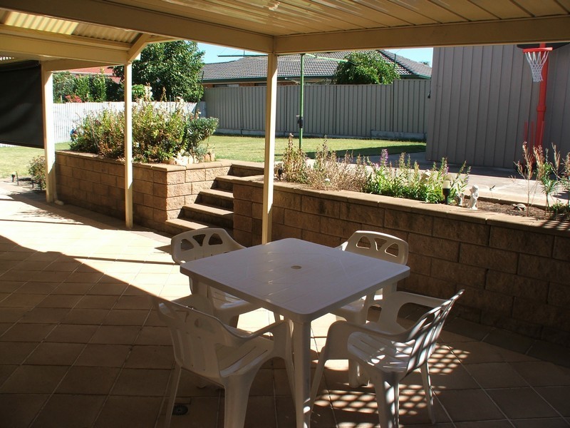 116 Milne Road, Para Hills SA 5096