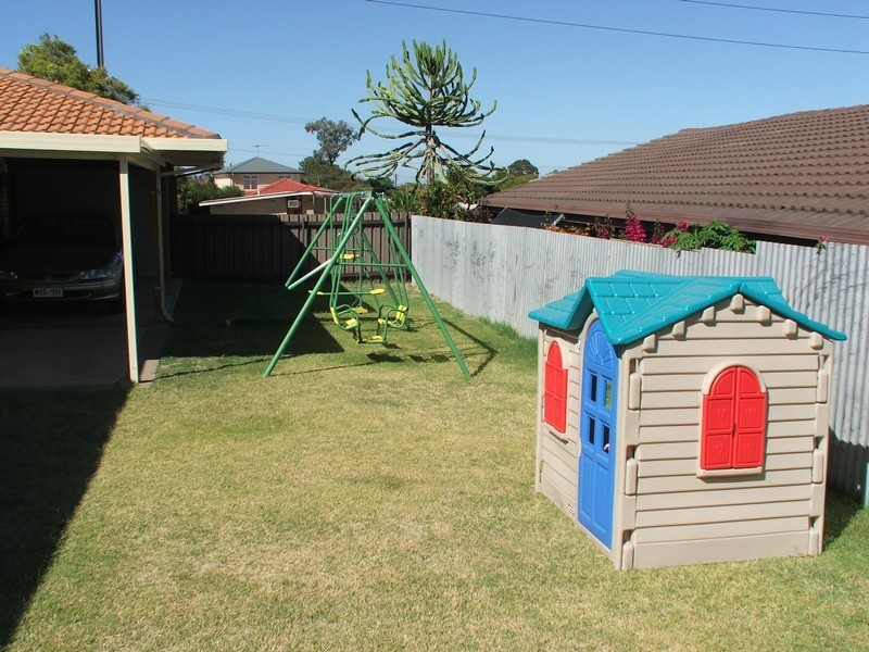 116 Milne Road, Para Hills SA 5096