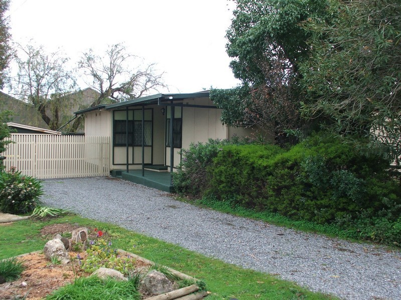 6 Andrew Avenue, Holden Hill SA 5088