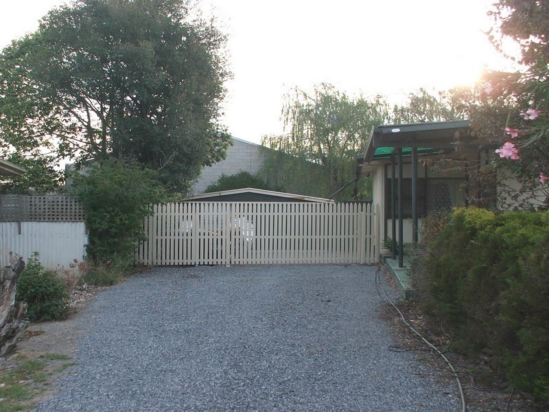 6 Andrew Avenue, Holden Hill SA 5088