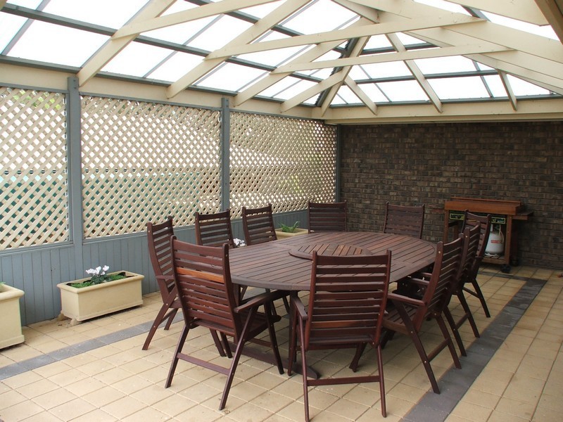 1 Thomas Court, Wynn Vale SA 5127