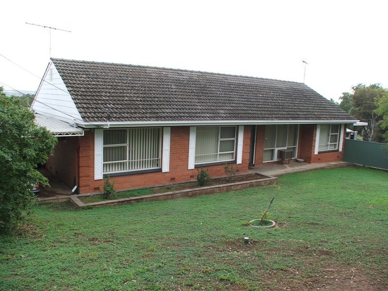 30 Goodwin Court, Para Hills SA 5096