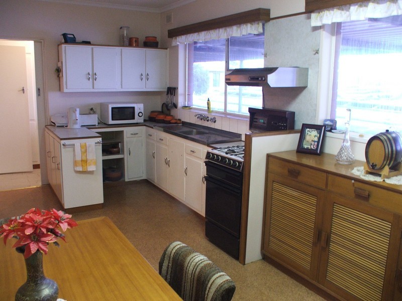 30 Goodwin Court, Para Hills SA 5096