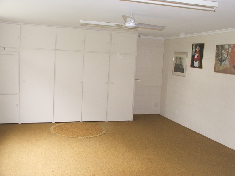 4 Bradman Road, Parafield Gardens SA 5107