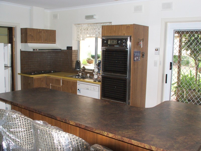 4 Bradman Road, Parafield Gardens SA 5107