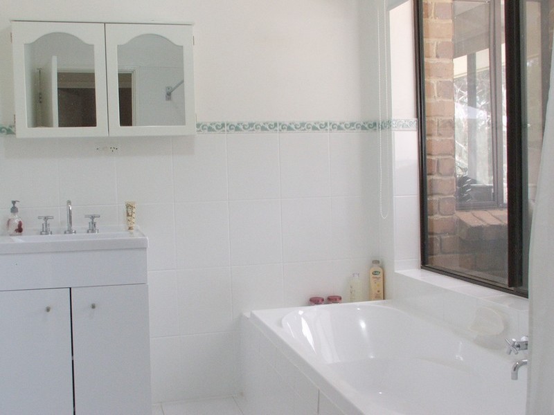 61 Greenridge Court, Wynn Vale SA 5127