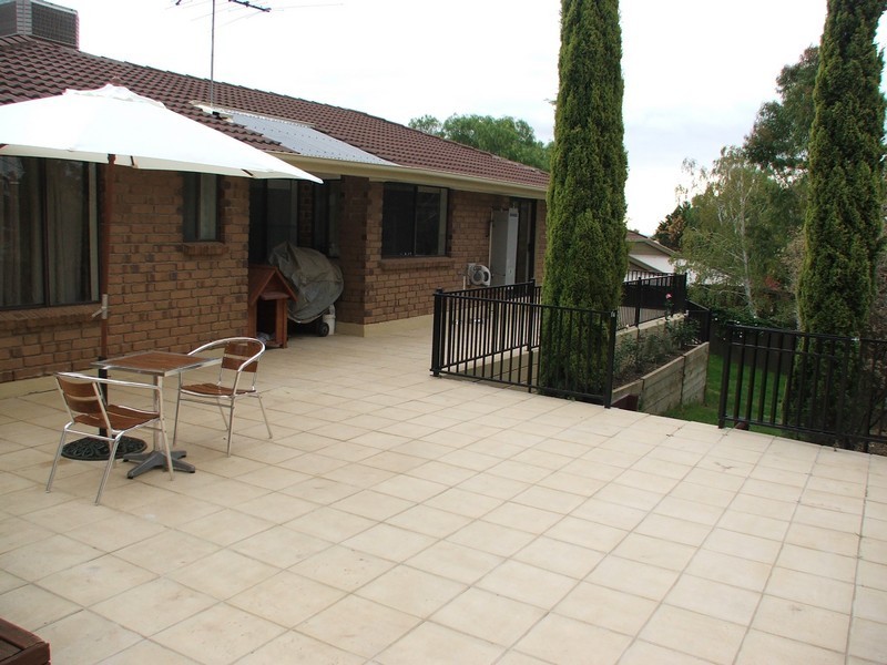 61 Greenridge Court, Wynn Vale SA 5127