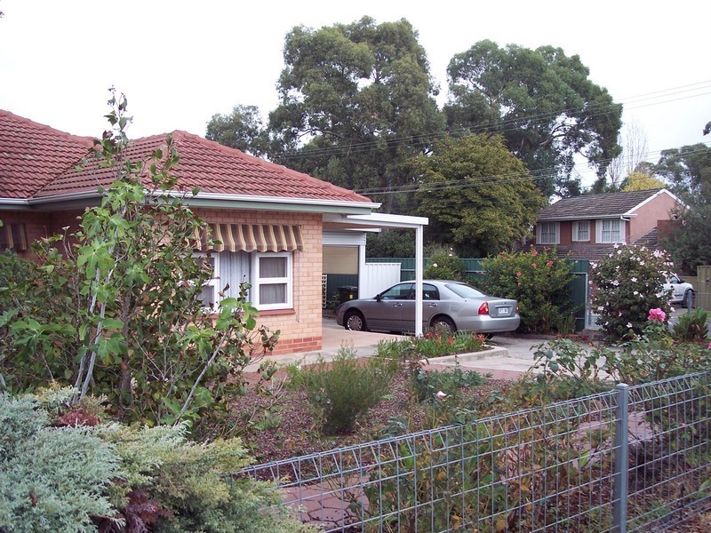 1 Gordon Avenue, St Agnes SA 5097