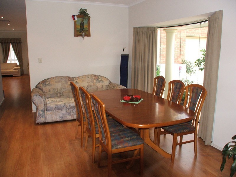 1 Mossman Street, Mawson Lakes SA 5095