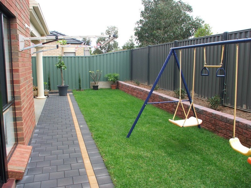 1 Mossman Street, Mawson Lakes SA 5095