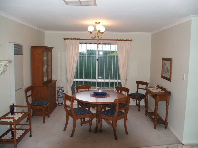 14 Lake Magenta Court, Greenwith SA 5125