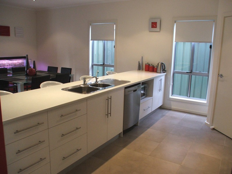 6 Adeline Street, Mawson Lakes SA 5095