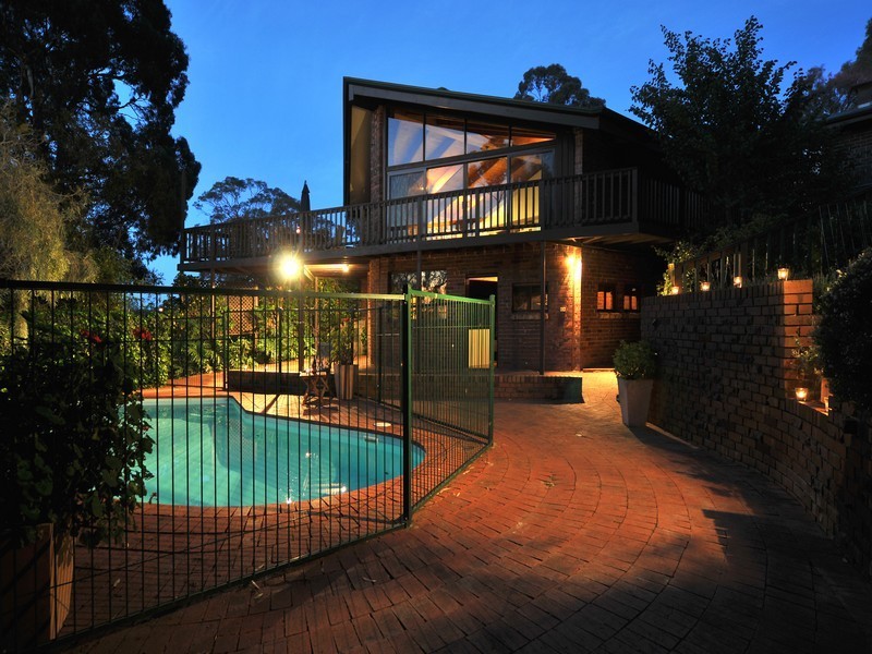 10 Warramunda Crescent, Banksia Park SA 5091