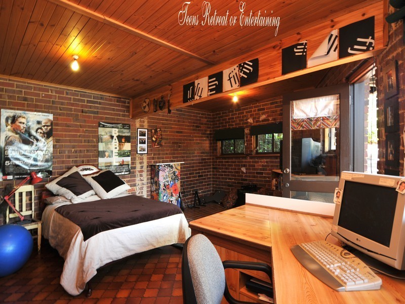 10 Warramunda Crescent, Banksia Park SA 5091