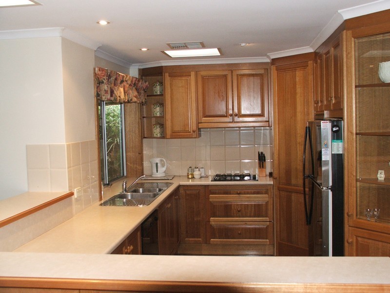 10 Pope Crescent, Hope Valley SA 5090