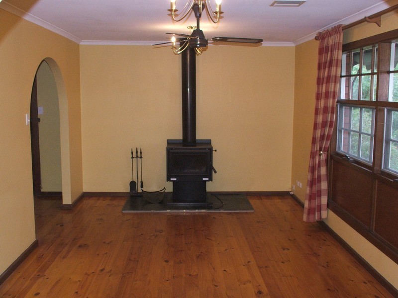 8 Abercrombie Crescent, St Agnes SA 5097