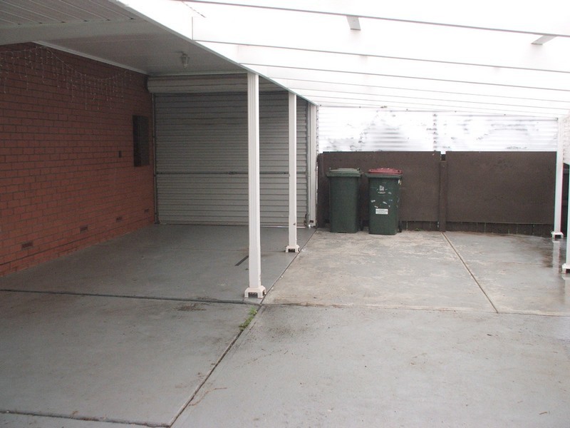 8 Abercrombie Crescent, St Agnes SA 5097