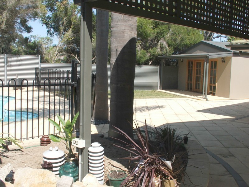 16 Baraga Grove, Modbury Heights SA 5092