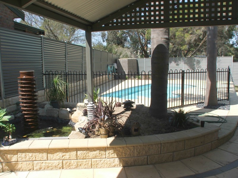 16 Baraga Grove, Modbury Heights SA 5092