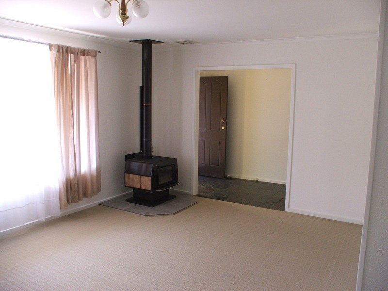25 Tarni Street, Fairview Park SA 5126