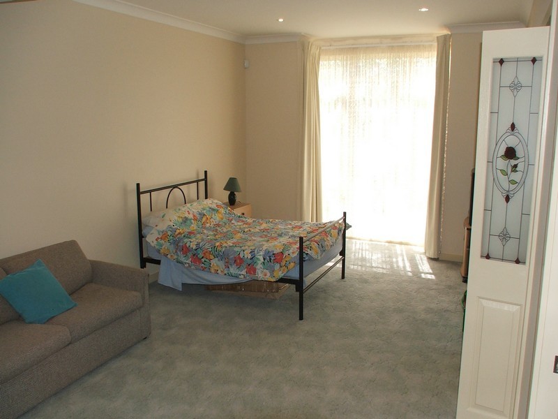 9 Satsuma Crescent, Golden Grove SA 5125