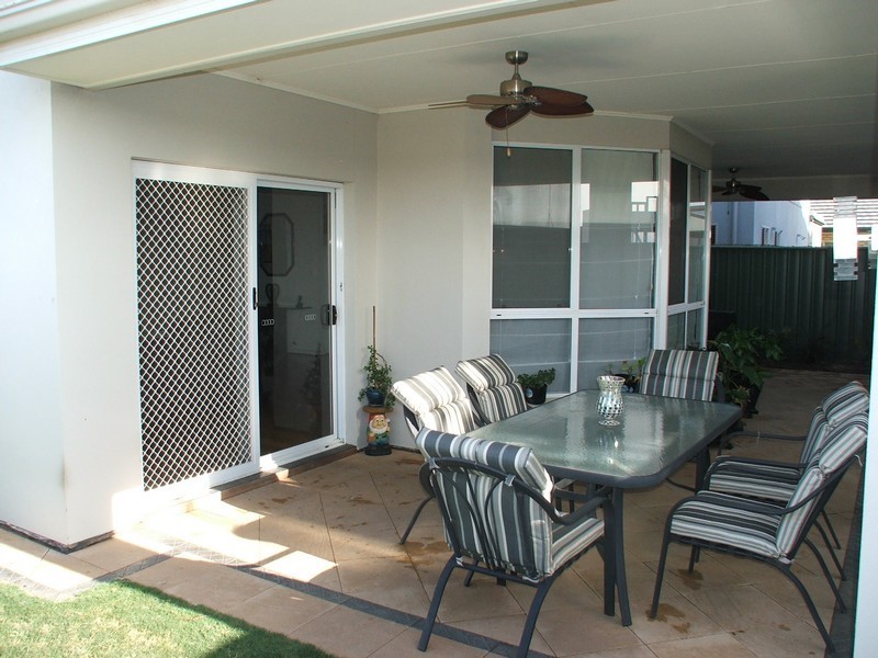 65 Isla Circuit, Mawson Lakes SA 5095