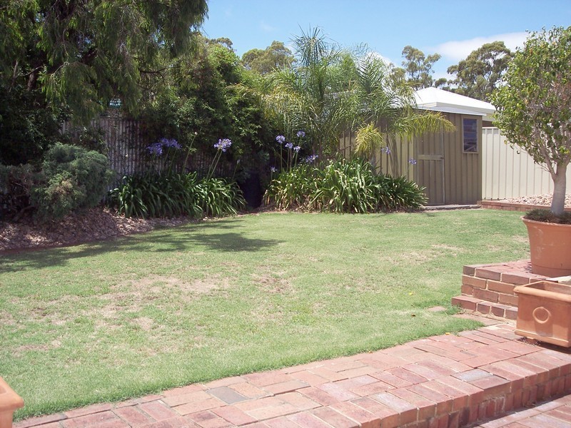 11 Janlyn Road, Vista SA 5091