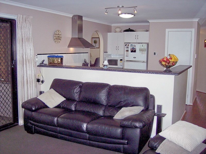 8 Jacaranda Grove, Golden Grove SA 5125