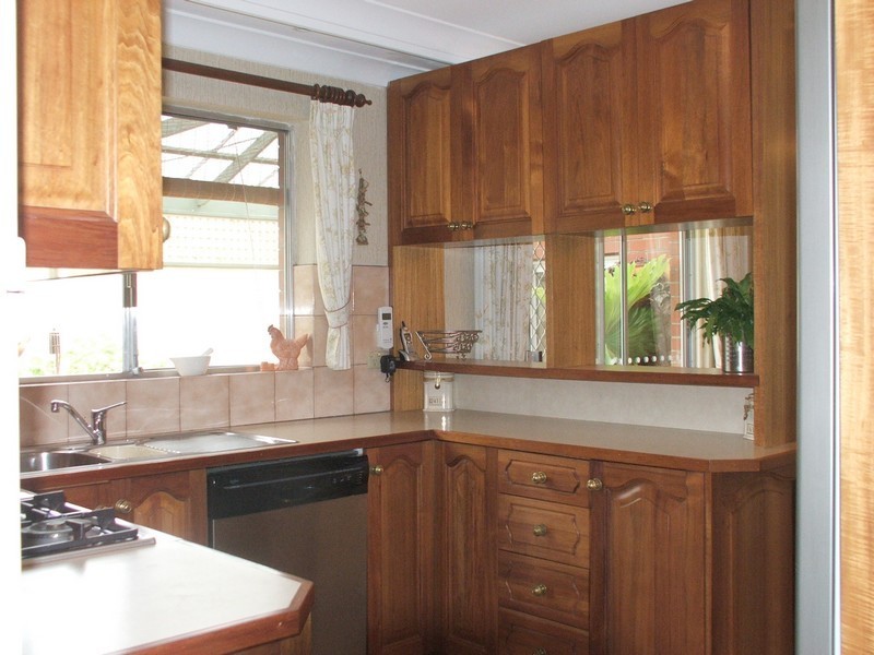 4 Leopold Street, Vista SA 5091