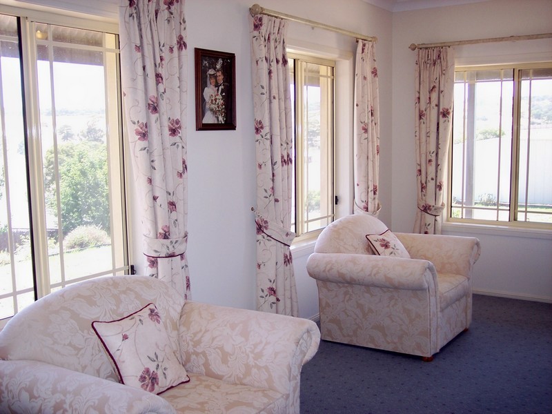 17 Bloomfield Avenue, Wynn Vale SA 5127