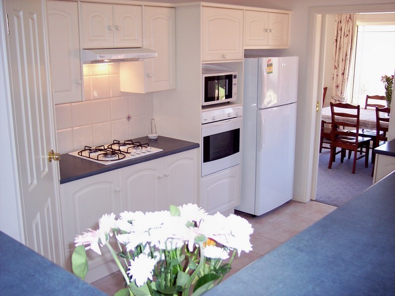 17 Bloomfield Avenue, Wynn Vale SA 5127