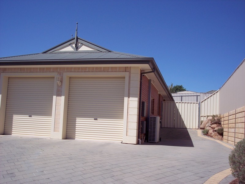 17 Bloomfield Avenue, Wynn Vale SA 5127