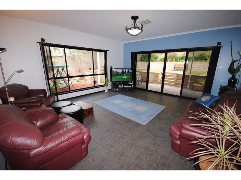 7 Walker Place, Highbury SA 5089