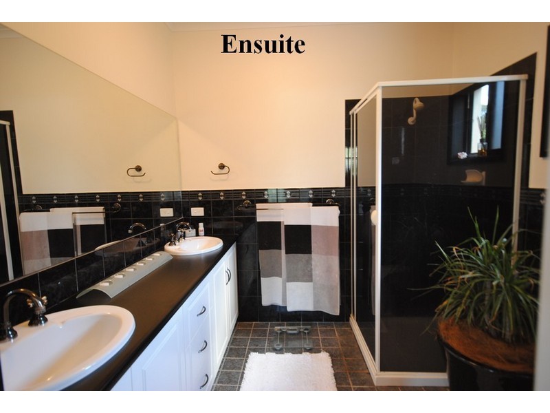 7 Walker Place, Highbury SA 5089