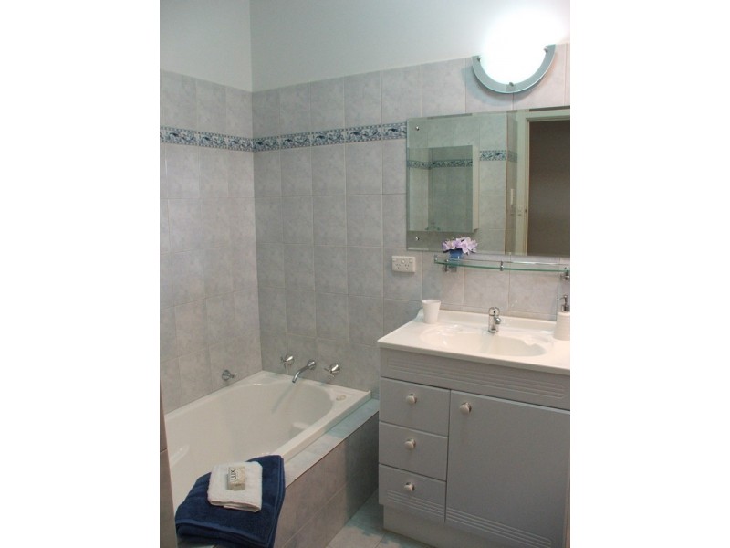 8 Black Top Road, Hillbank SA 5112