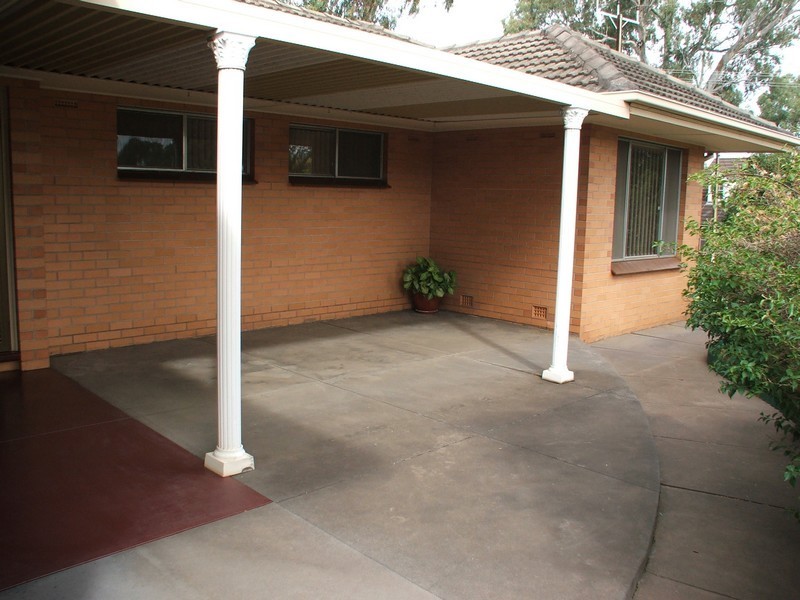 8 Black Top Road, Hillbank SA 5112