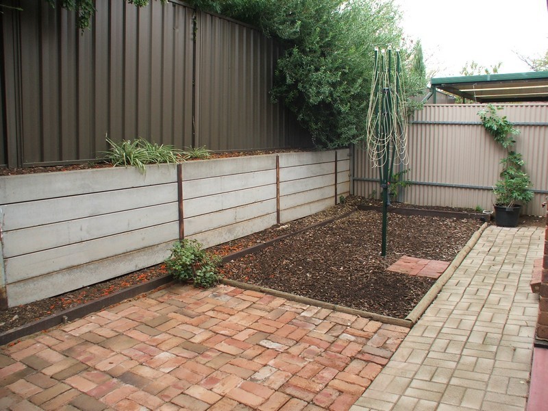 12 Locheal Avenue, Greenwith SA 5125