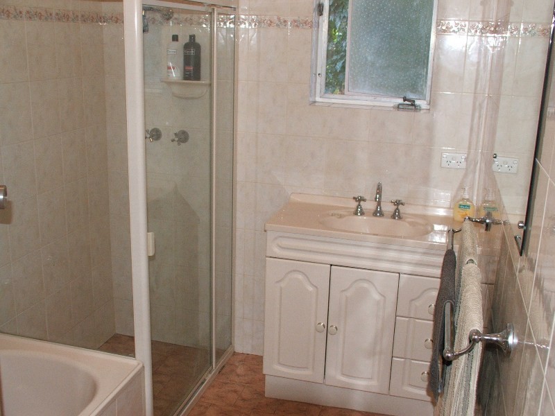 18 Cremin Street, Fairview Park SA 5126