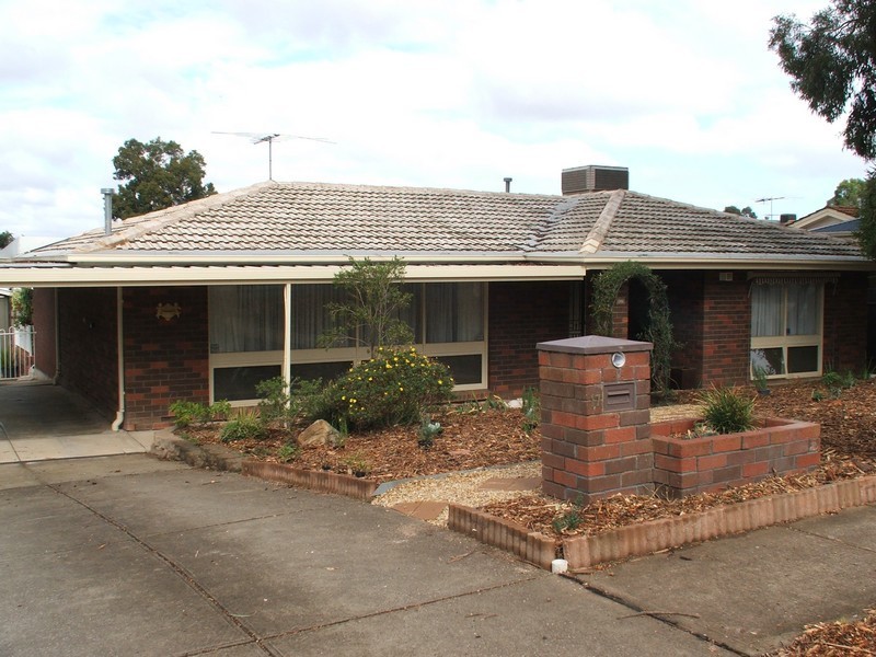 17 Olympus Avenue, Modbury Heights SA 5092