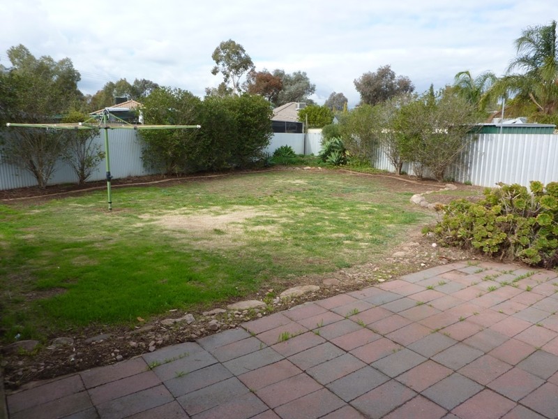 18 Bogart Drive, Paralowie SA 5108