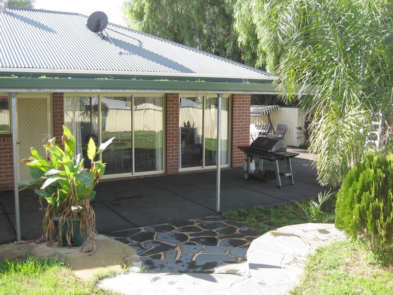 10 Edward Street, Willaston SA 5118