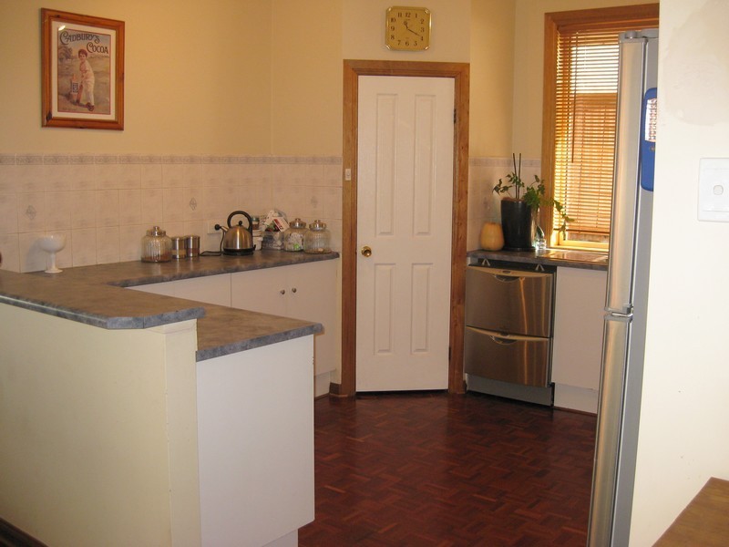 10 Edward Street, Willaston SA 5118