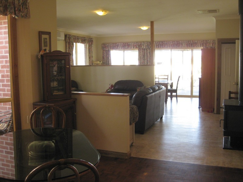 10 Edward Street, Willaston SA 5118