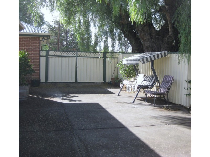 10 Edward Street, Willaston SA 5118