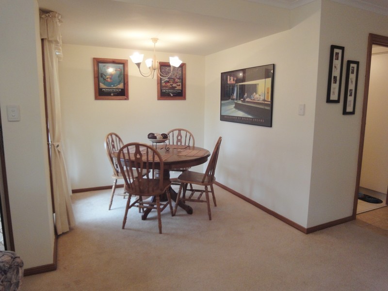 Unit 2, 36 Debenham Court, Greenwith SA 5125
