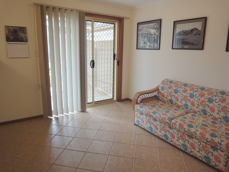 Unit 2, 36 Debenham Court, Greenwith SA 5125