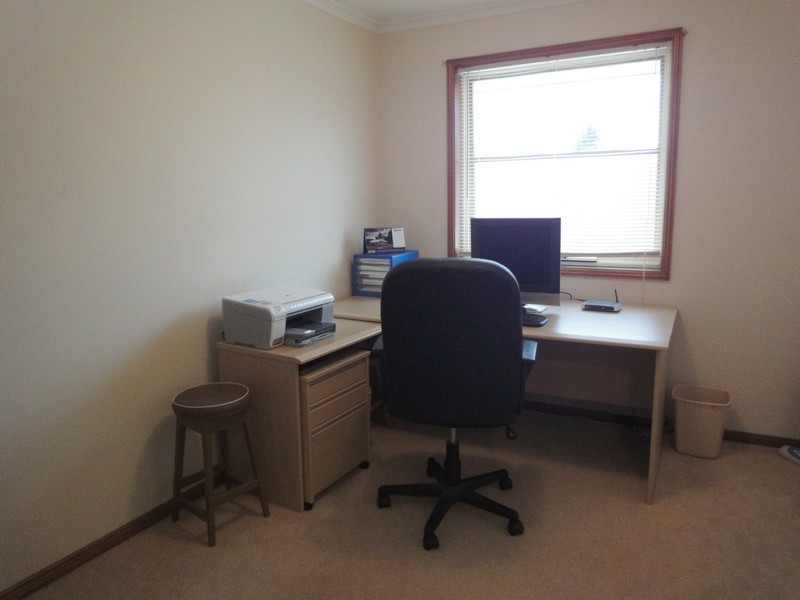 Unit 2, 36 Debenham Court, Greenwith SA 5125