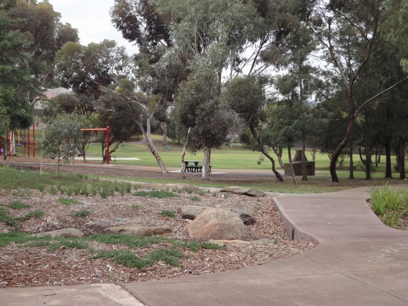 Unit 2, 36 Debenham Court, Greenwith SA 5125