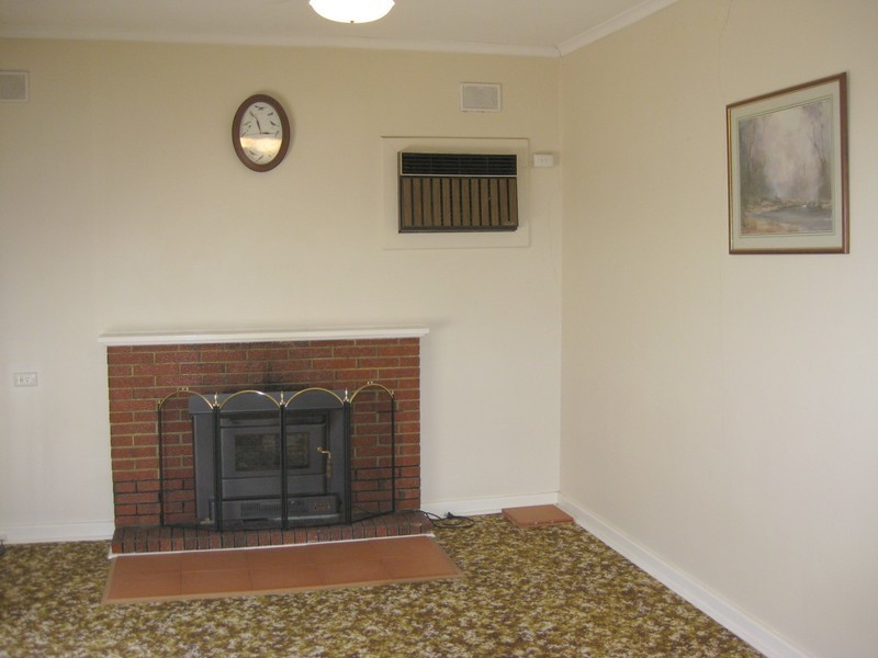 2 Couche Street, Willaston SA 5118